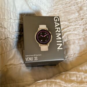 Gold/ivory Garmin Venu 3S smart watch